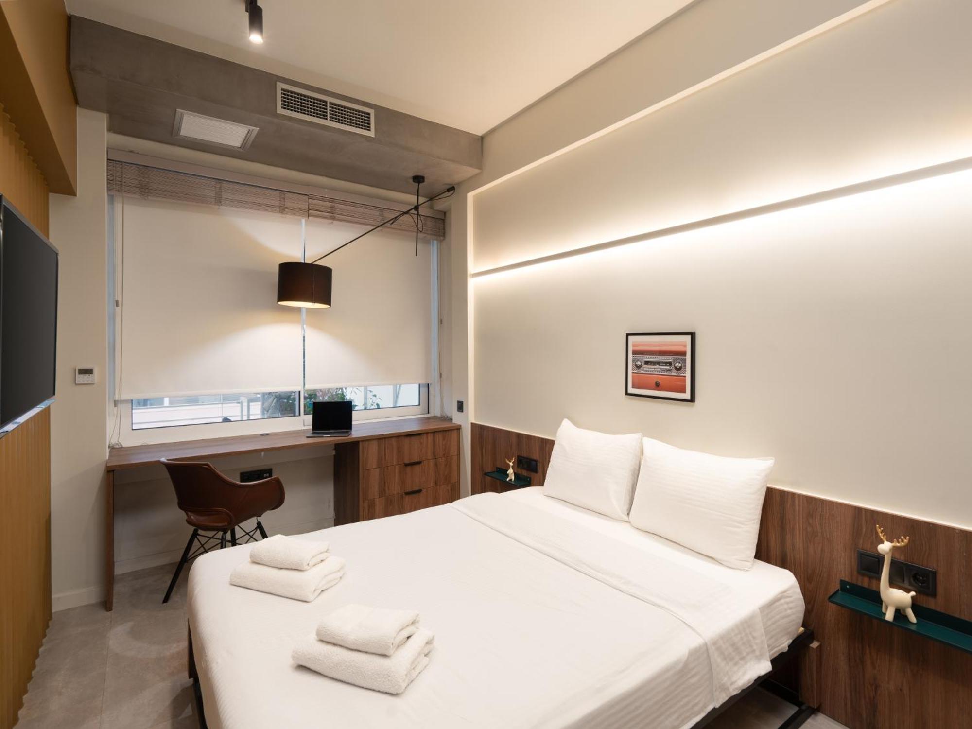 A Place 4U No6 - City Escape With Balcony Lounge & Open Living Space Атина Екстериор снимка